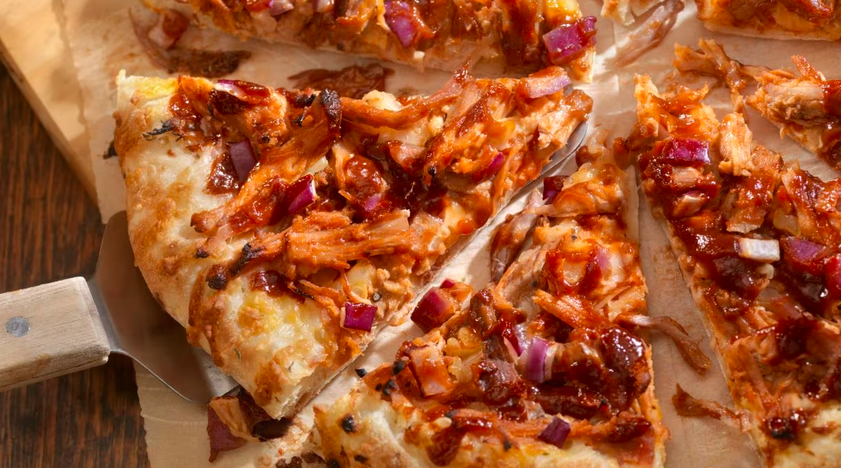 bbq-chicken-pizza-sweetie-pies-pizza